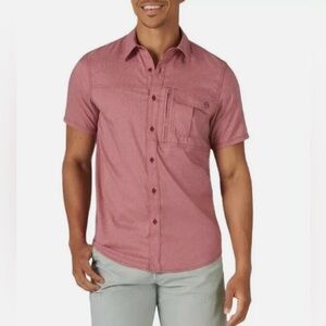 Wrangler ATG Men’s Outdoor Utility Short Sleeve Collared Shirt Size XL Light Red
